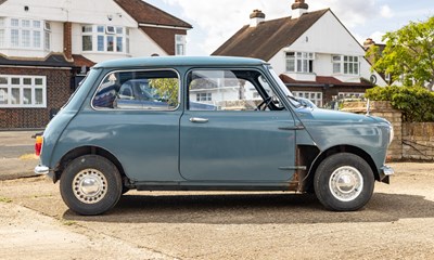 Lot 1960 Morris Mini Minor