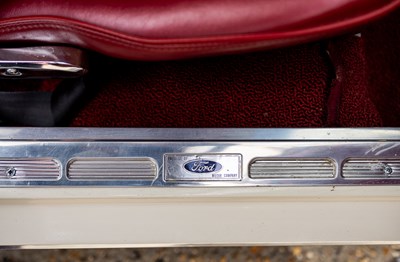 Lot 1966 Ford Mustang