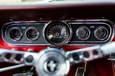 Lot 1966 Ford Mustang