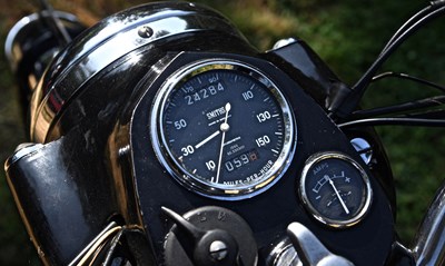 Lot 101 - 1962 Royal Enfield Constellation