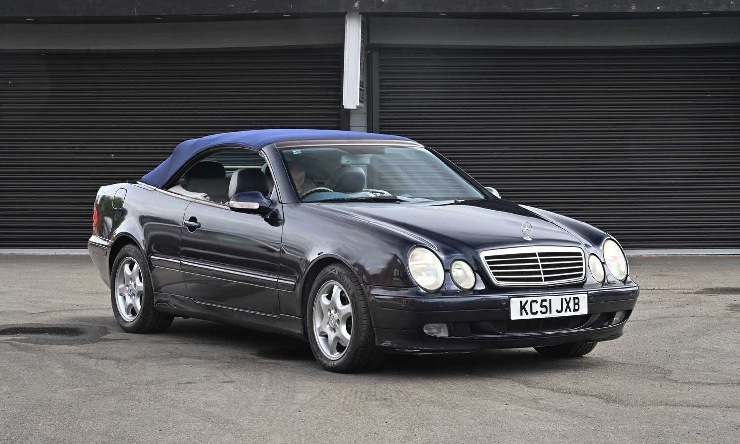 Lot 2002 Mercedes-Benz CLK 230 Avantgarde Kompressor