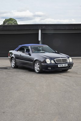 Lot 2002 Mercedes-Benz CLK 230 Avantgarde Kompressor