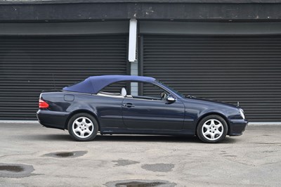 Lot 2002 Mercedes-Benz CLK 230 Avantgarde Kompressor