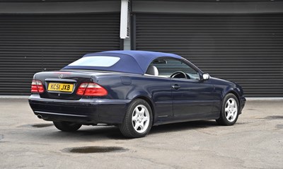 Lot 2002 Mercedes-Benz CLK 230 Avantgarde Kompressor