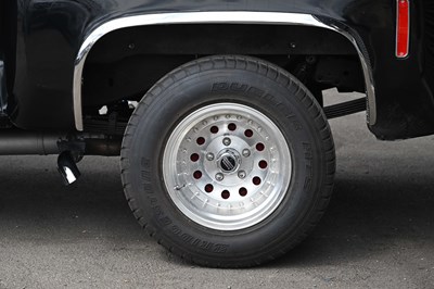 Lot 2009 Chevrolet GMC Pick-Up
