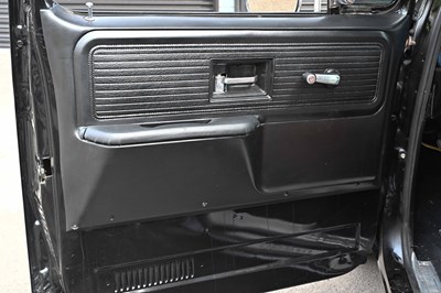 Lot 2009 Chevrolet GMC Pick-Up