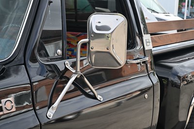 Lot 2009 Chevrolet GMC Pick-Up