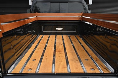 Lot 2009 Chevrolet GMC Pick-Up