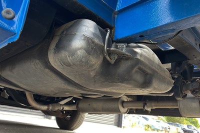 Lot 1998 Ford Transit Low Loader