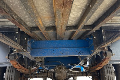 Lot 1998 Ford Transit Low Loader