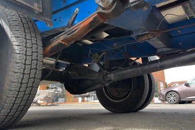 Lot 1998 Ford Transit Low Loader