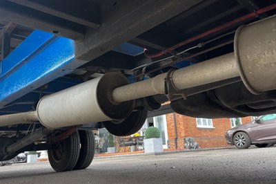 Lot 1998 Ford Transit Low Loader