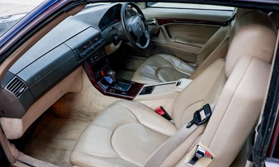 Lot 1996 Mercedes-Benz SL320