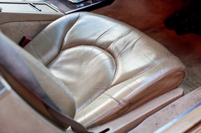Lot 1996 Mercedes-Benz SL320