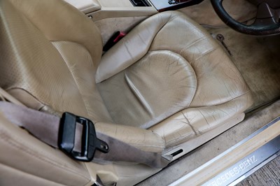 Lot 1996 Mercedes-Benz SL320