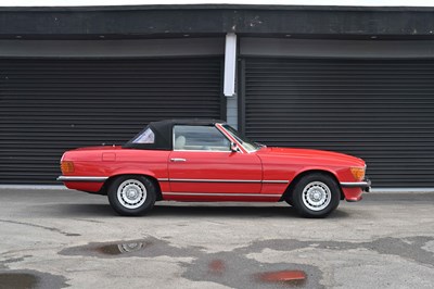 Lot 1979 Mercedes-Benz 350 SL