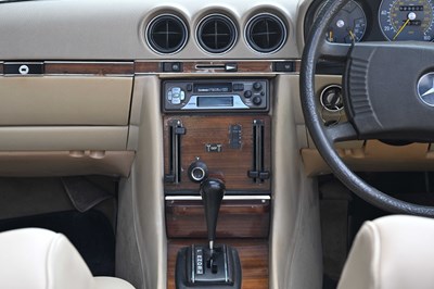 Lot 1979 Mercedes-Benz 350 SL