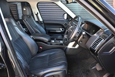 Lot 2016 Range Rover TDV6 3.0 Vogue