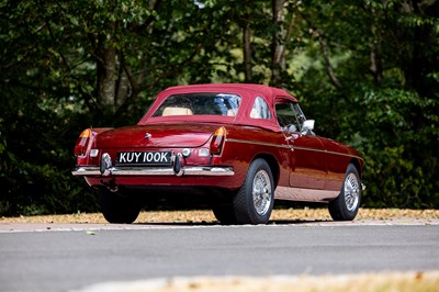 Lot 1971 MGB
