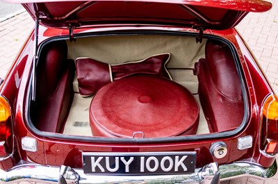 Lot 1971 MGB