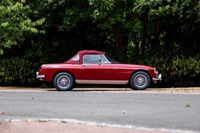 Lot 1971 MGB