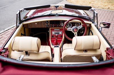 Lot 1971 MGB