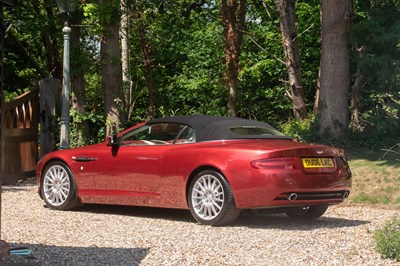 Lot 2006 Aston Martin DB9