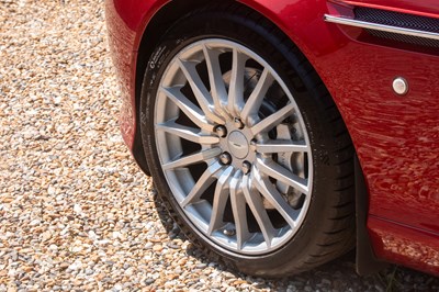Lot 2006 Aston Martin DB9