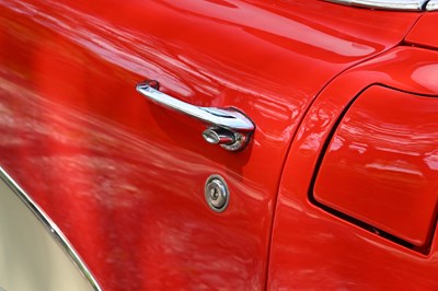 Lot 1961 Chevrolet Corvette C1