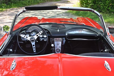 Lot 1961 Chevrolet Corvette C1
