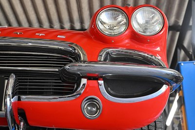 Lot 1961 Chevrolet Corvette C1