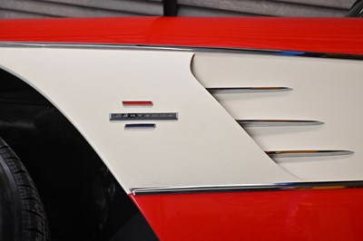 Lot 1961 Chevrolet Corvette C1