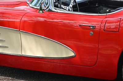 Lot 1961 Chevrolet Corvette C1