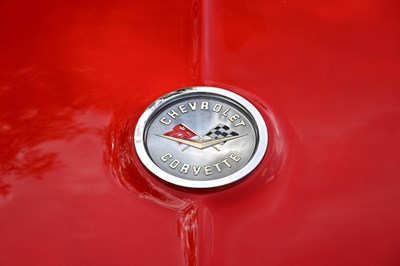 Lot 1961 Chevrolet Corvette C1