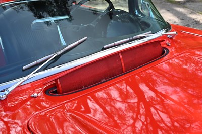 Lot 1961 Chevrolet Corvette C1