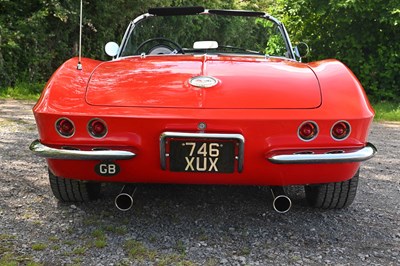 Lot 1961 Chevrolet Corvette C1