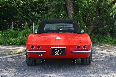 Lot 1961 Chevrolet Corvette C1