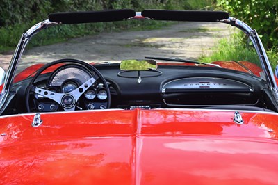 Lot 1961 Chevrolet Corvette C1