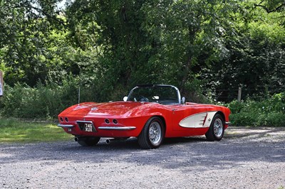 Lot 1961 Chevrolet Corvette C1