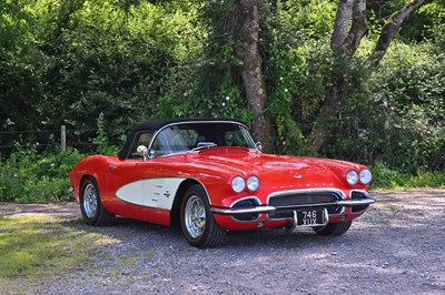Lot 1961 Chevrolet Corvette C1