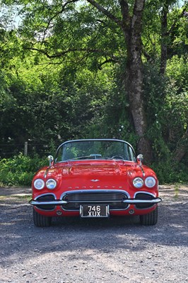 Lot 1961 Chevrolet Corvette C1