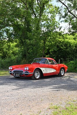 Lot 1961 Chevrolet Corvette C1
