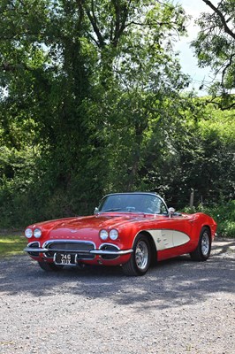 Lot 1961 Chevrolet Corvette C1