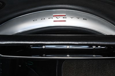 Lot 1961 Chevrolet Corvette C1