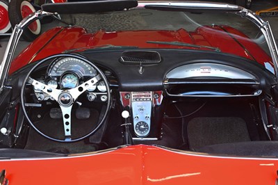 Lot 1961 Chevrolet Corvette C1