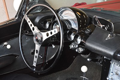 Lot 1961 Chevrolet Corvette C1