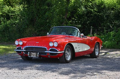 Lot 1961 Chevrolet Corvette C1