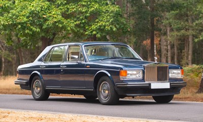 Lot 1990 Rolls-Royce Silver Spirit II