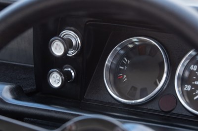 Lot 1973 BMW 2002 Touring
