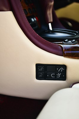 Lot 1997 Aston Martin DB7 i6